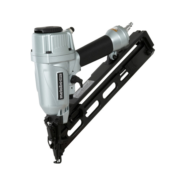 Metabo HPT NT65MA4 15-gauge angled finish nailer