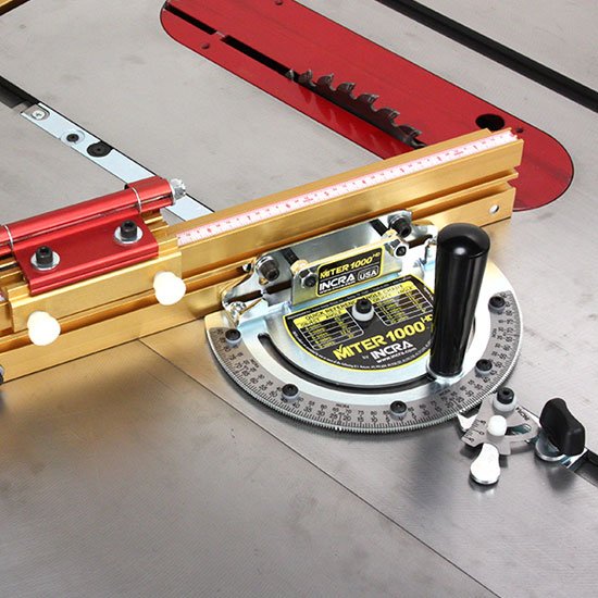 Incra Miter1000/HD miter gauge on a table saw